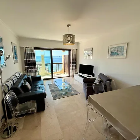 Apartment Superbe Idealement Situes Avec Vue Antibes