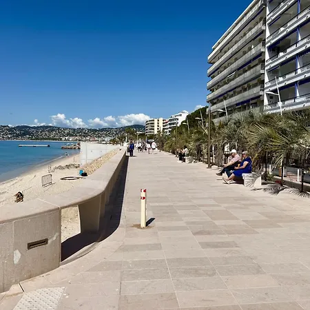 Superbe Idealement Situes Avec Vue Apartment *
